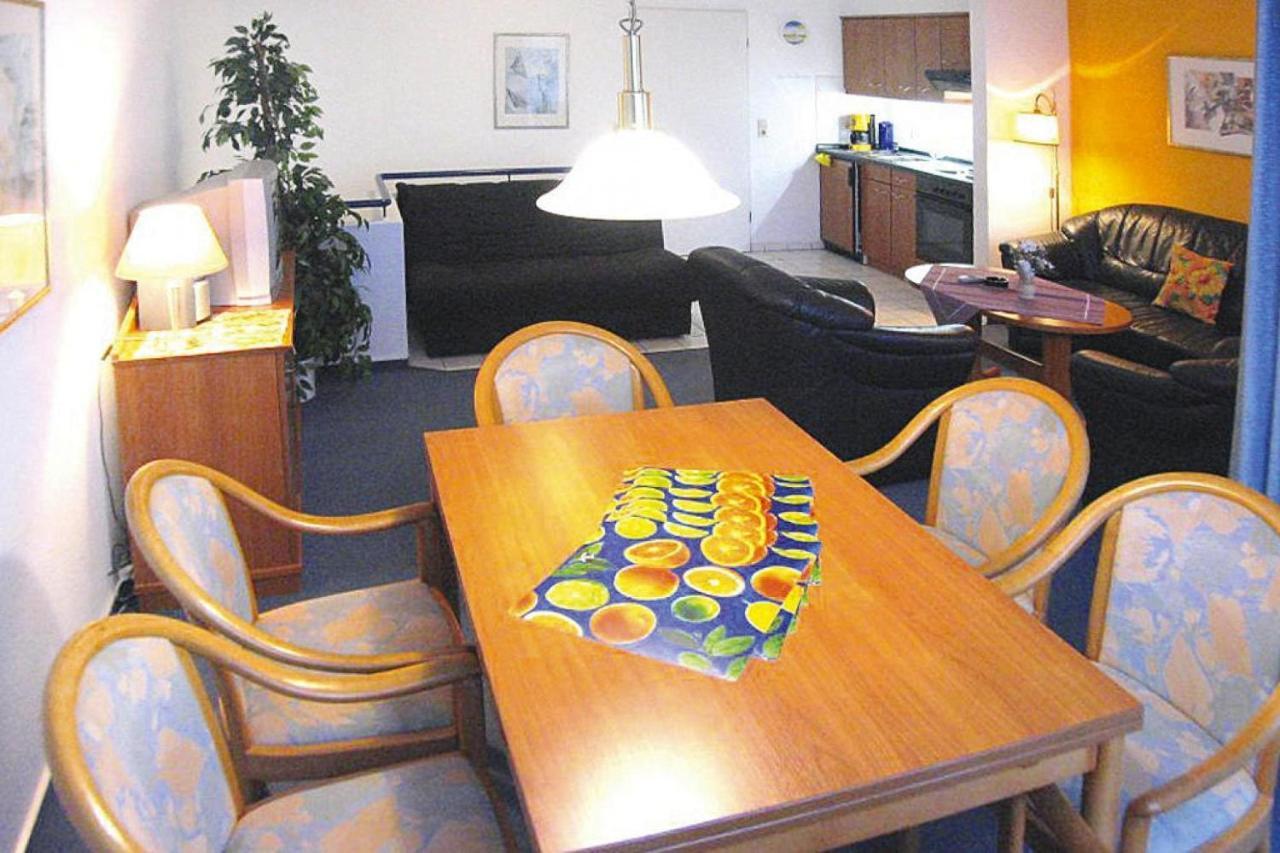 Apartment In Cuxhaven With A Shared Pool Luaran gambar