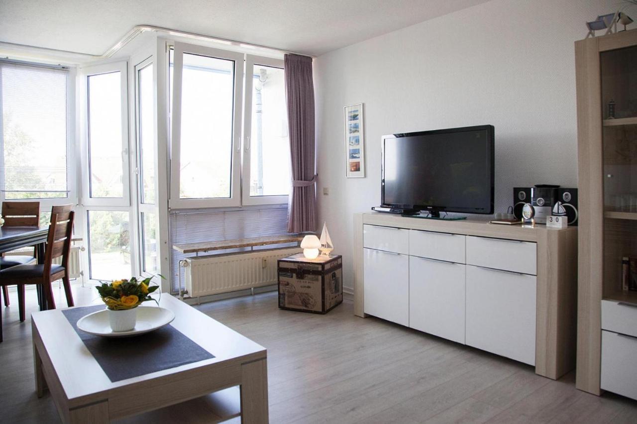 Apartment In Cuxhaven With A Shared Pool Luaran gambar